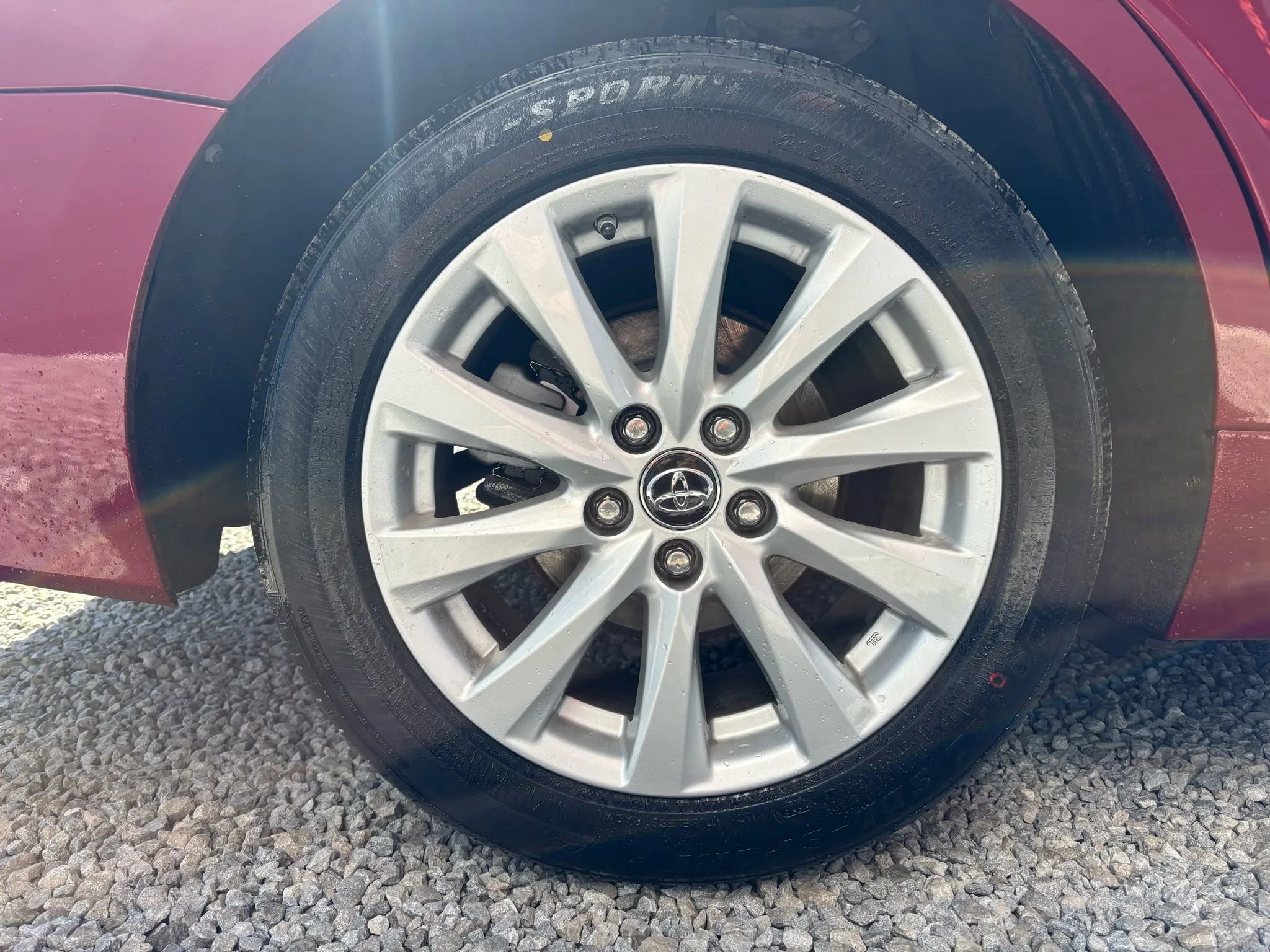 Used 2018 Toyota Camry LE w/ Convenience Package image 7