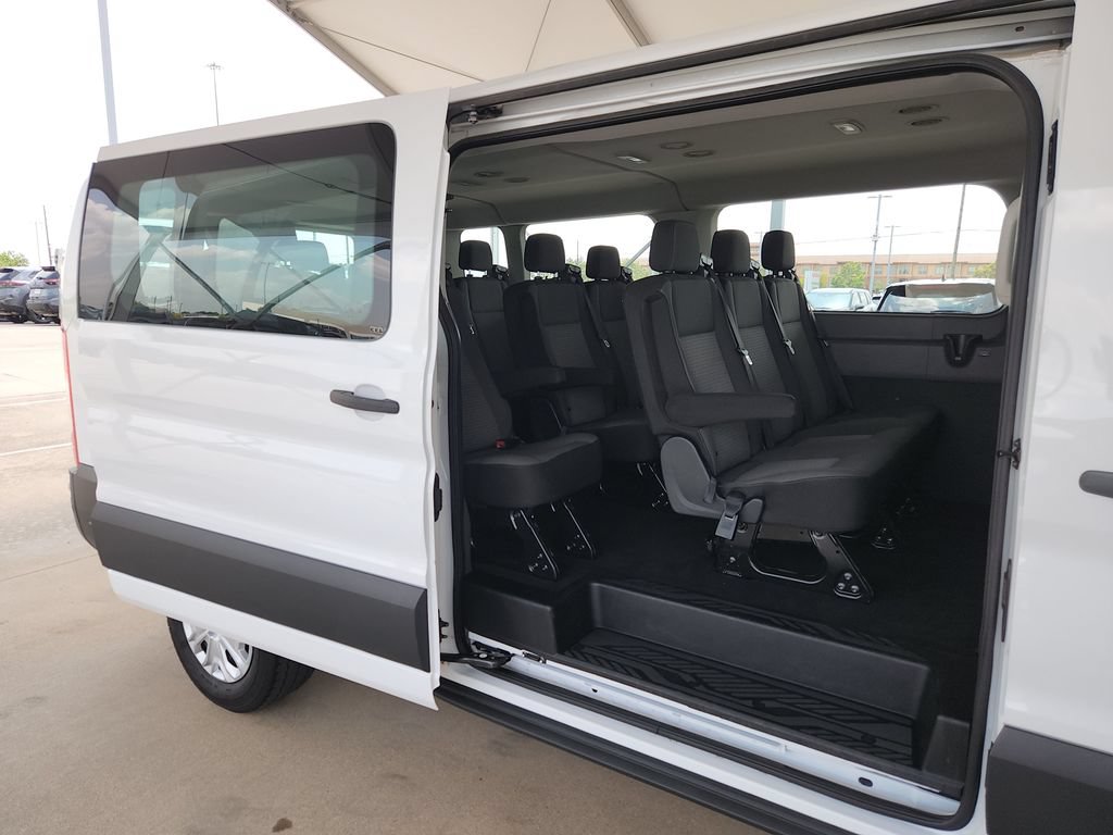 Used 2025 Ford Transit 350 XLT RWD image 15