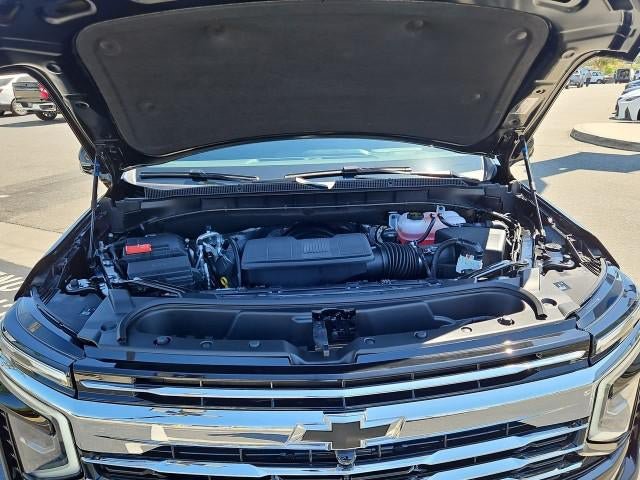 New 2026 Chevrolet Suburban LT w/ LPO, Get Active Package RWD image 30