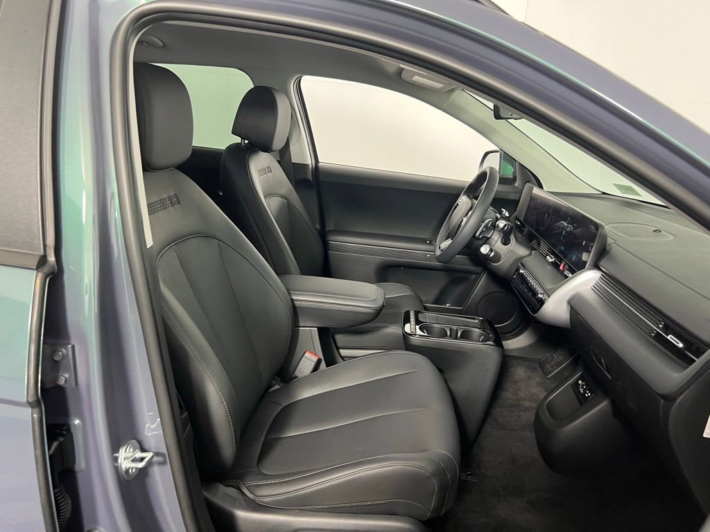Used 2025 Hyundai Ioniq 5 SEL image 31