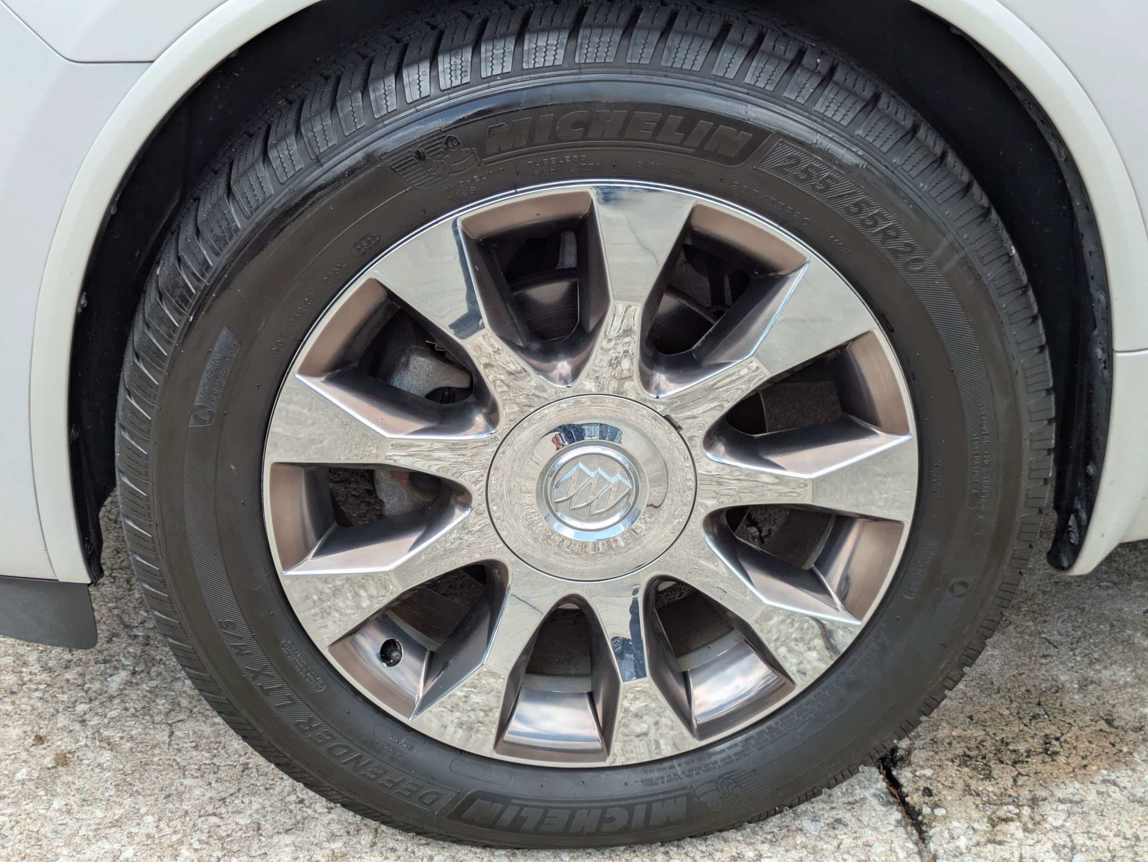 Used 2016 Buick Enclave Premium w/ Experience Buick Package AWD/4WD image 31