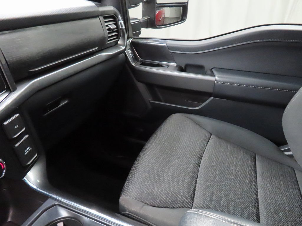 Used 2022 Ford F150 XLT w/ Equipment Group 302A High AWD/4WD image 30