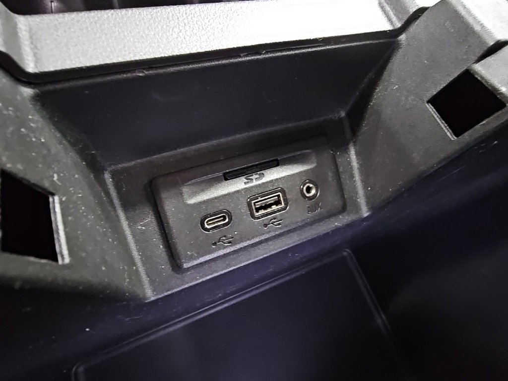 Used 2019 GMC Sierra 1500 SLT w/ SLT Premium Package image 24