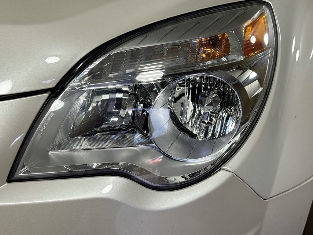 Used 2015 Chevrolet Equinox LT w/ Driver Convenience Package FWD image 35