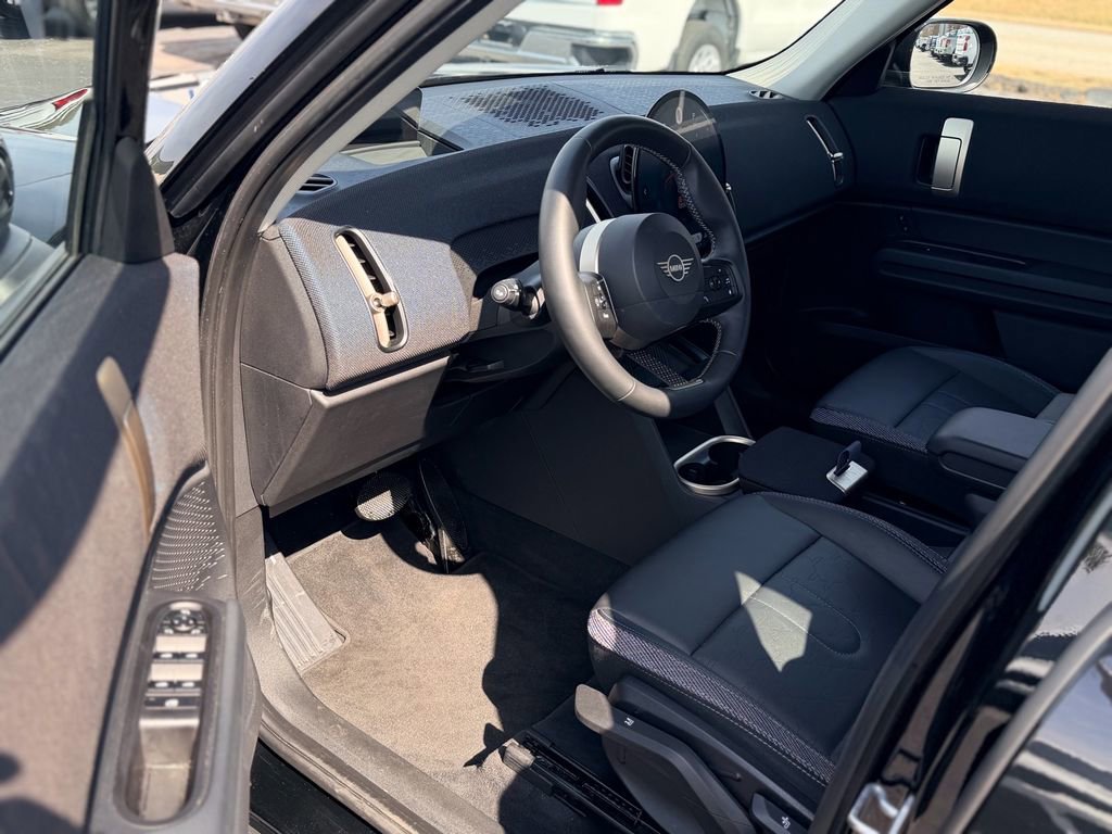 Used 2025 MINI Cooper Countryman S image 10