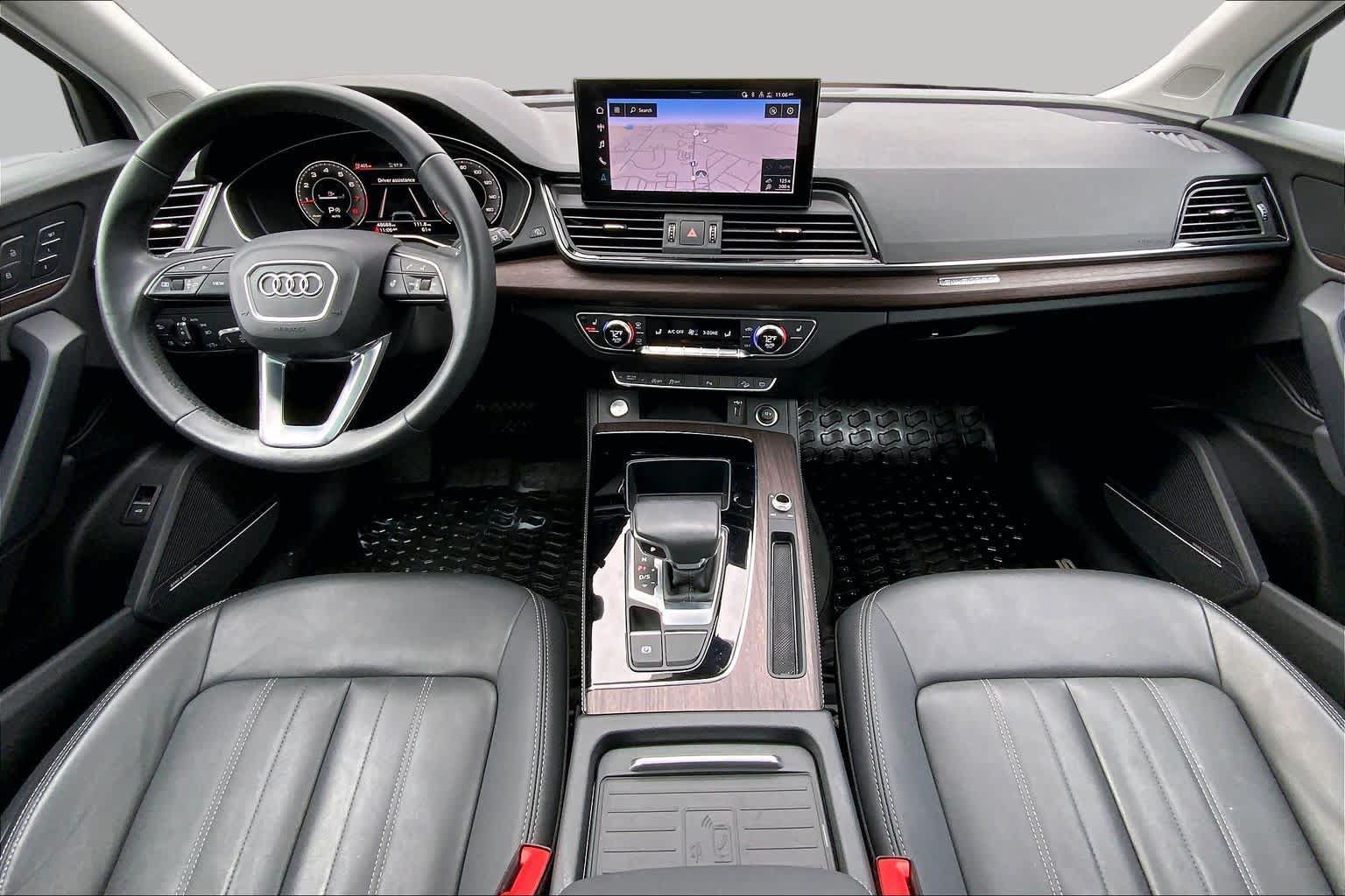 Used 2021 Audi Q5 2.0T Premium Plus w/ Premium Plus Package AWD/4WD image 16