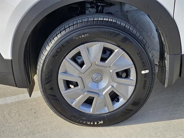 Used 2026 Nissan Kicks S image 7