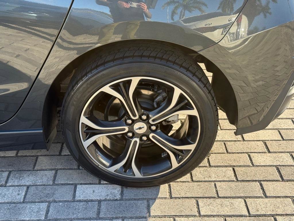 Used 2019 Chevrolet Cruze LT w/ Convenience Package image 38