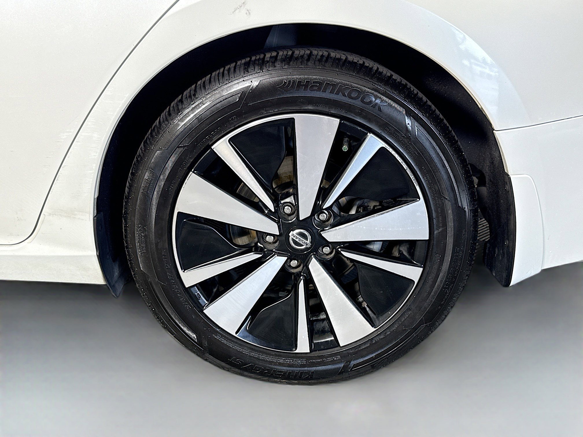 Used 2019 Nissan Altima 2.5 SL FWD image 37