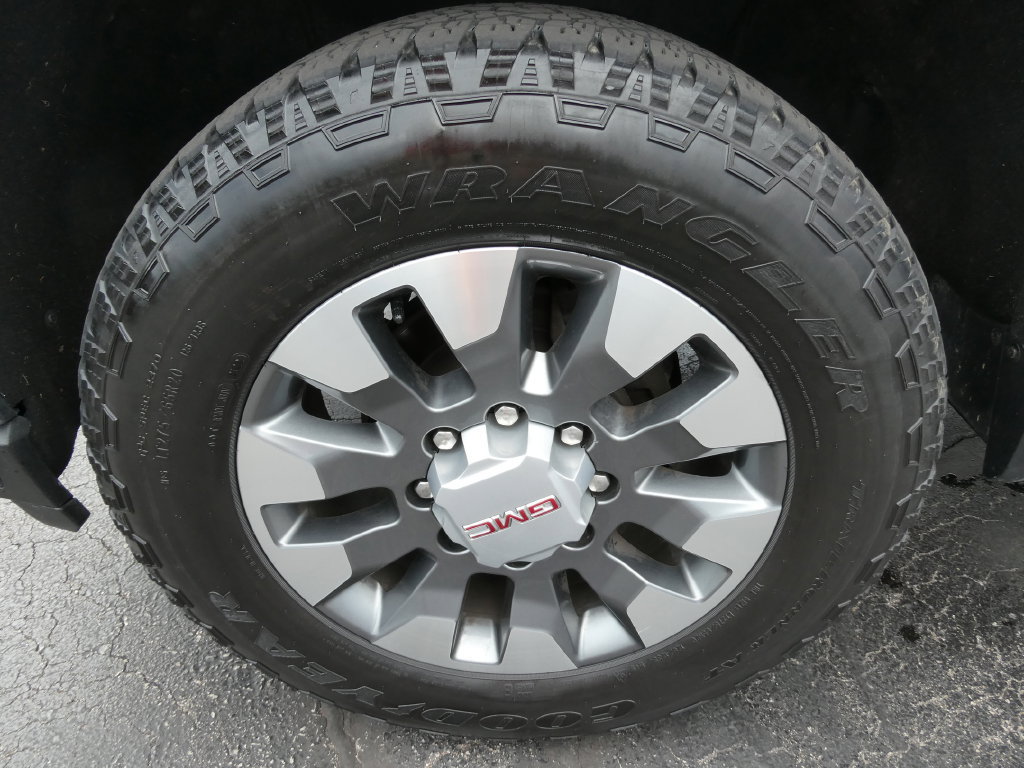 Certified 2023 GMC Sierra 3500 SLT w/ Gooseneck/5TH Wheel Package AWD/4WD image 15