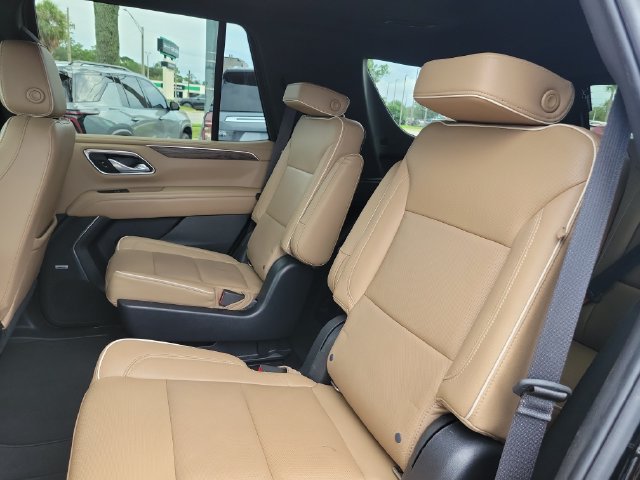 Certified 2021 Chevrolet Tahoe Premier w/ Premium Package RWD image 18