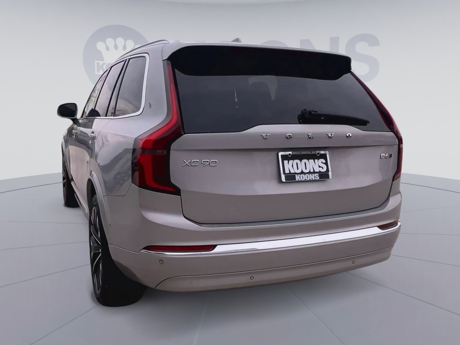 Used 2025 Volvo XC90 B6 Plus AWD/4WD image 10