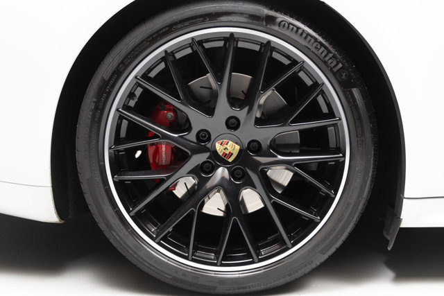 Used 2020 Porsche Panamera GTS w/ Premium Package Plus image 38