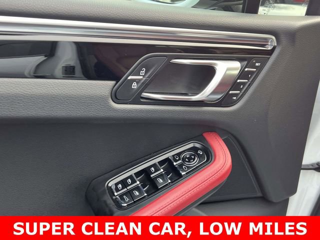 Used 2023 Porsche Macan S AWD/4WD image 23