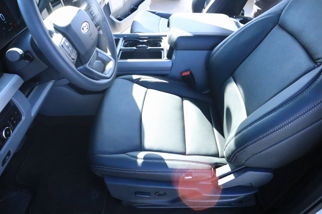 New 2026 Ford F250 XLT w/ XLT Premium Package image 12