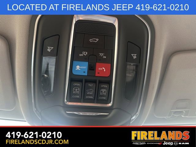 Used 2023 Jeep Grand Cherokee Limited image 27