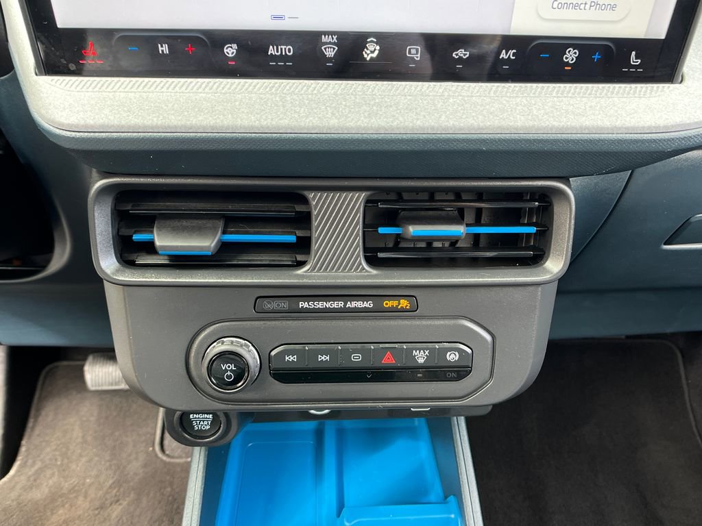 Used 2025 Ford Maverick XLT w/ XLT Luxury Package image 17