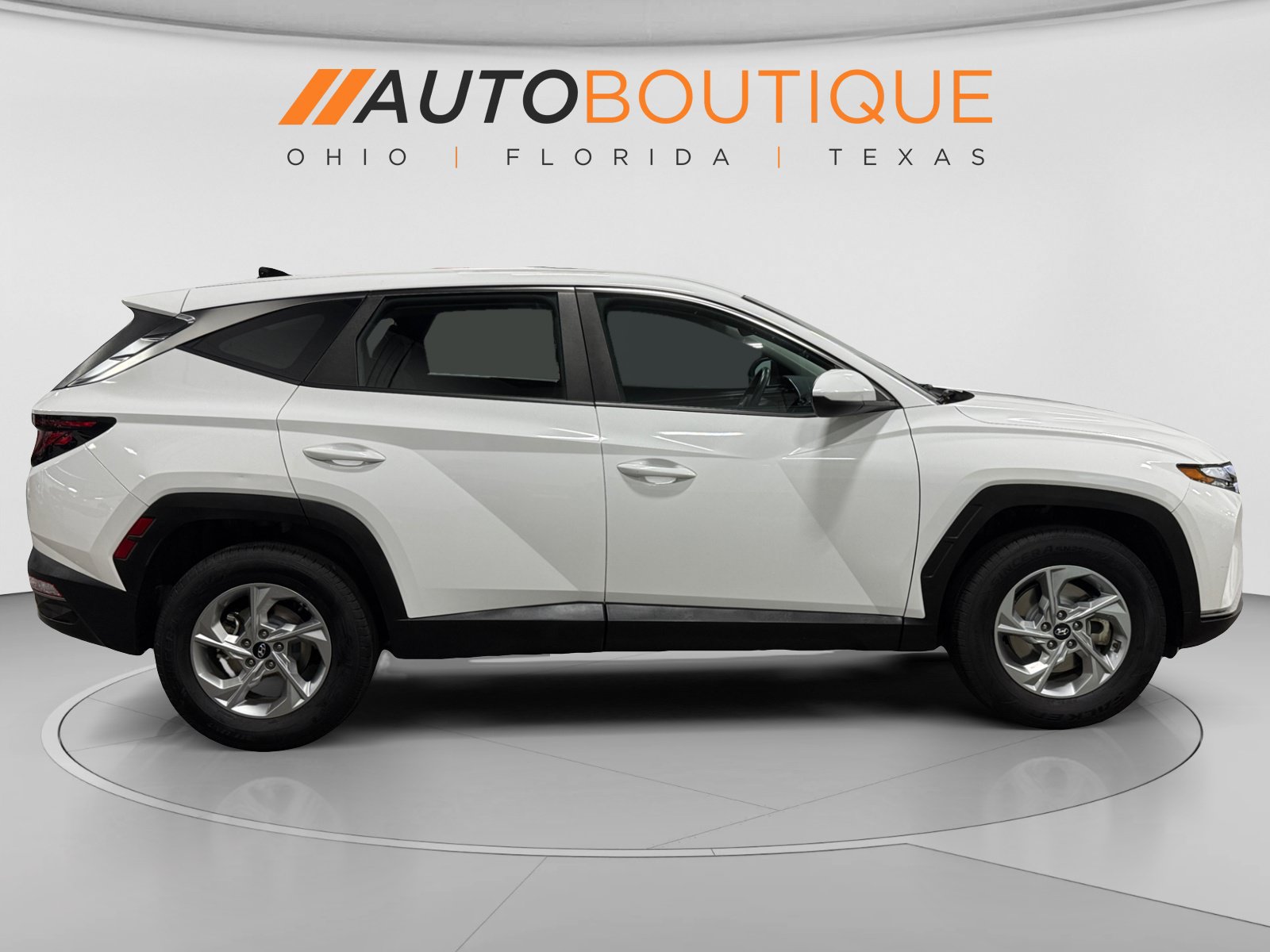 Used 2023 Hyundai Tucson SE AWD/4WD image 6
