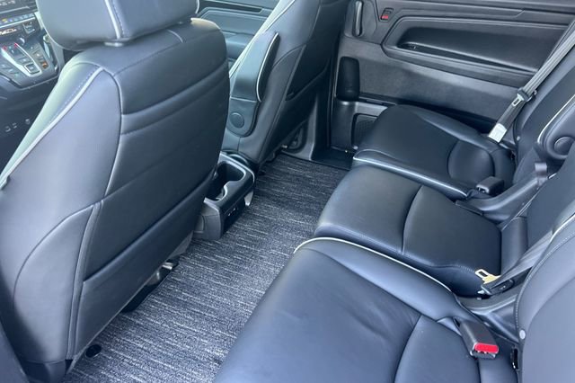 Used 2025 Honda Odyssey Touring image 14