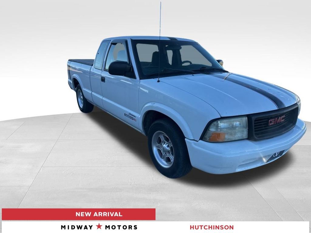 Used 2003 GMC Sonoma SL image 1