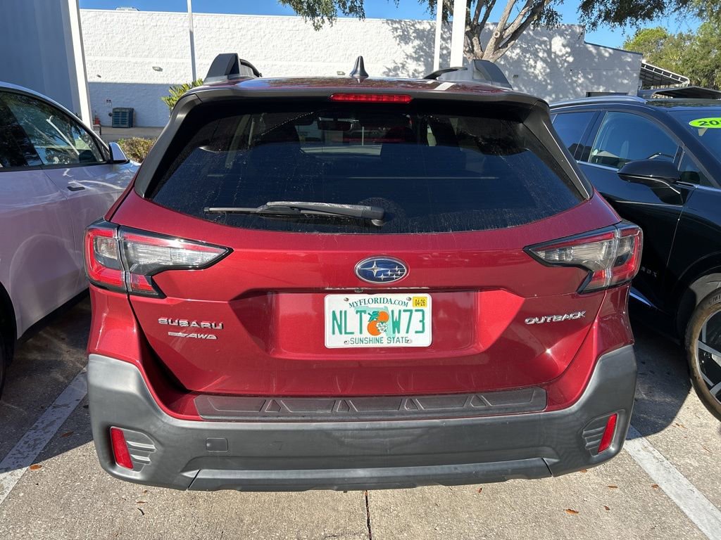 Used 2022 Subaru Outback Premium image 5