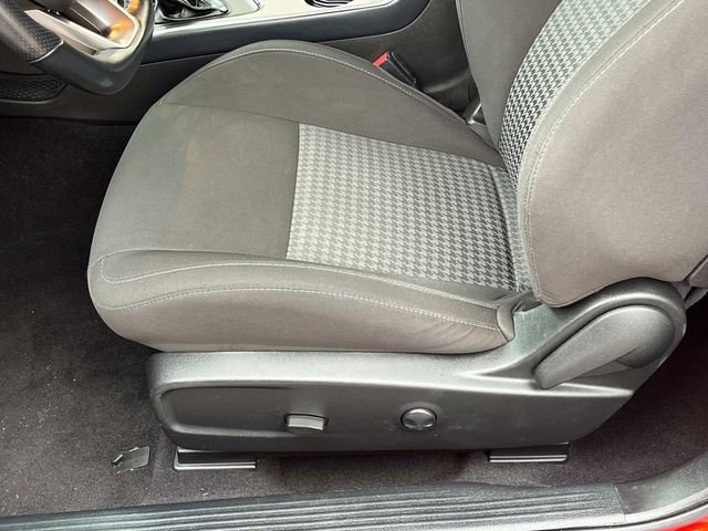 Certified 2022 Dodge Challenger GT w/ Performance Handling Group image 10