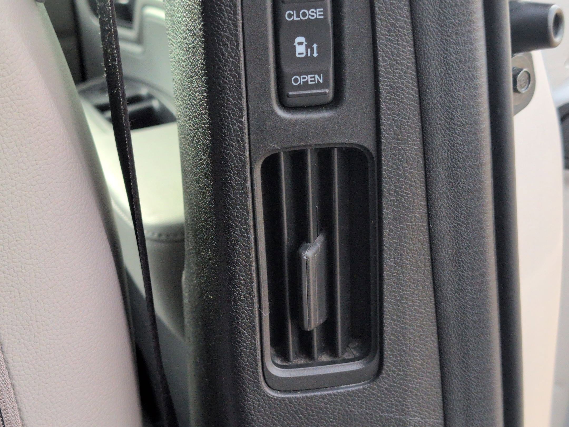 Used 2018 Honda Odyssey EX-L image 27