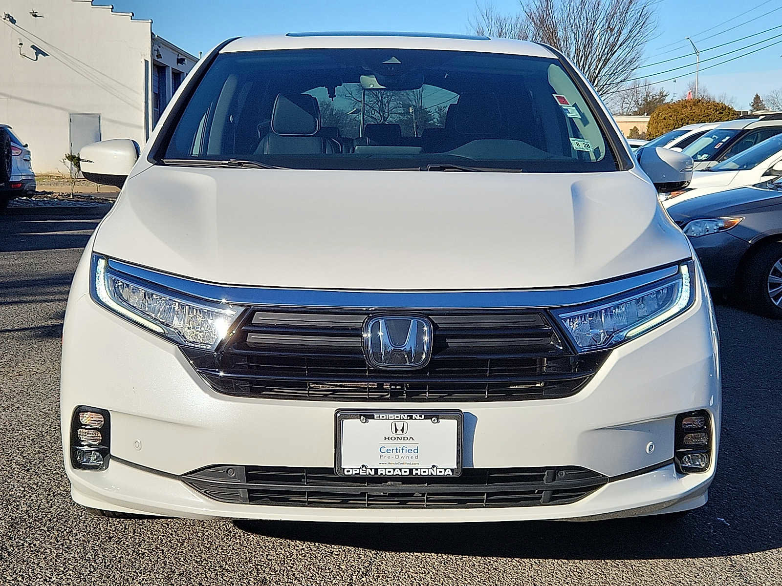 Used 2023 Honda Odyssey Elite image 2