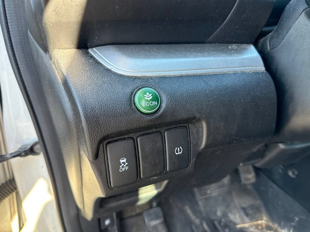 Used 2016 Honda CR-V LX image 16
