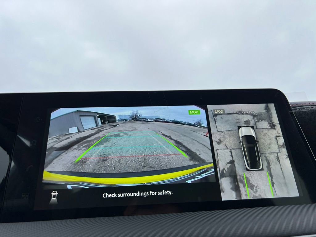 New 2026 Nissan Kicks SR FWD image 9