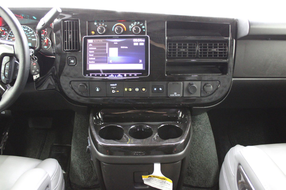 Used 2025 Chevrolet Express 2500 Extended w/ Driver Convenience Package image 29