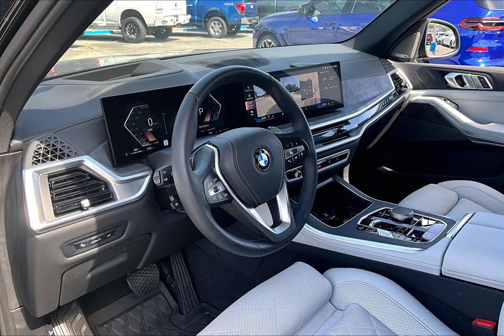 Certified 2025 BMW X5 xDrive40i w/ Climate Comfort Package AWD/4WD image 13