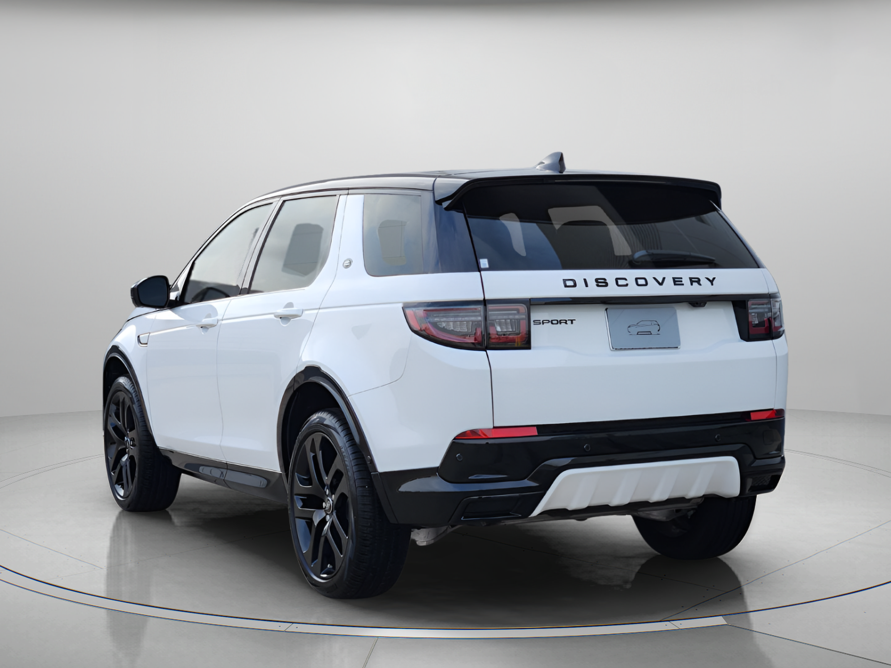 New 2025 Land Rover Discovery Sport Dynamic SE AWD/4WD image 4