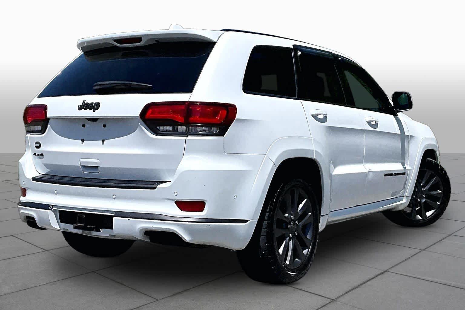 Used 2019 Jeep Grand Cherokee High Altitude AWD/4WD image 13