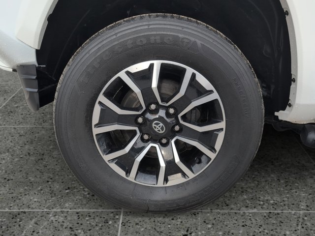 Used 2023 Toyota Tacoma TRD Sport w/ Technology Package image 14