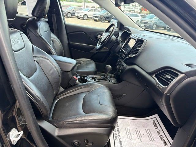 Used 2021 Jeep Cherokee Limited w/ Trailer Tow Group AWD/4WD image 21