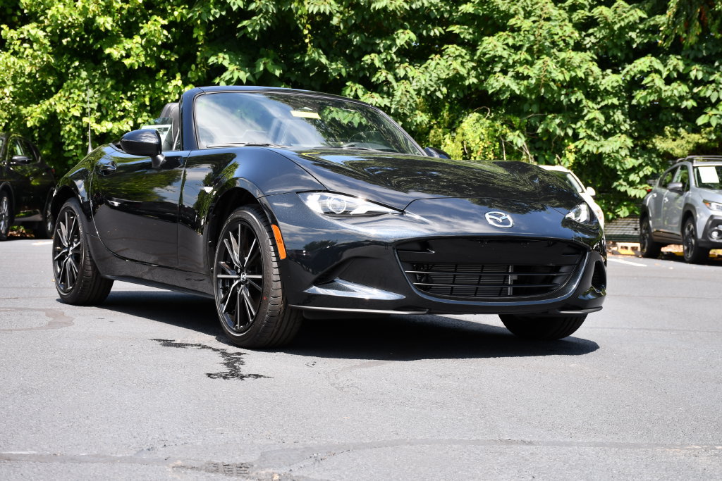 New 2026 MAZDA MX-5 Miata Grand Touring