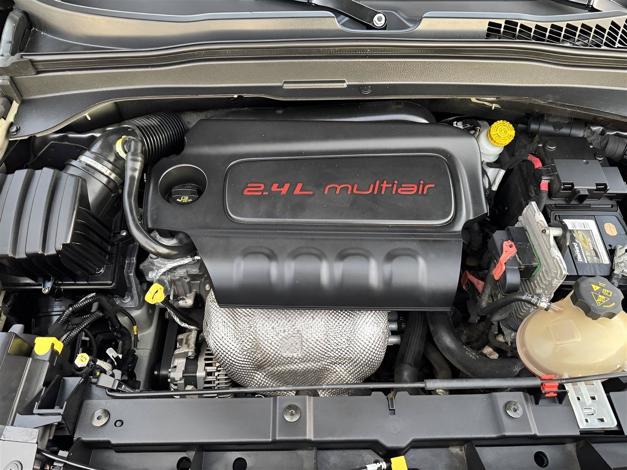 Used 2016 Jeep Renegade Sport w/ Power & Air Group AWD/4WD image 27