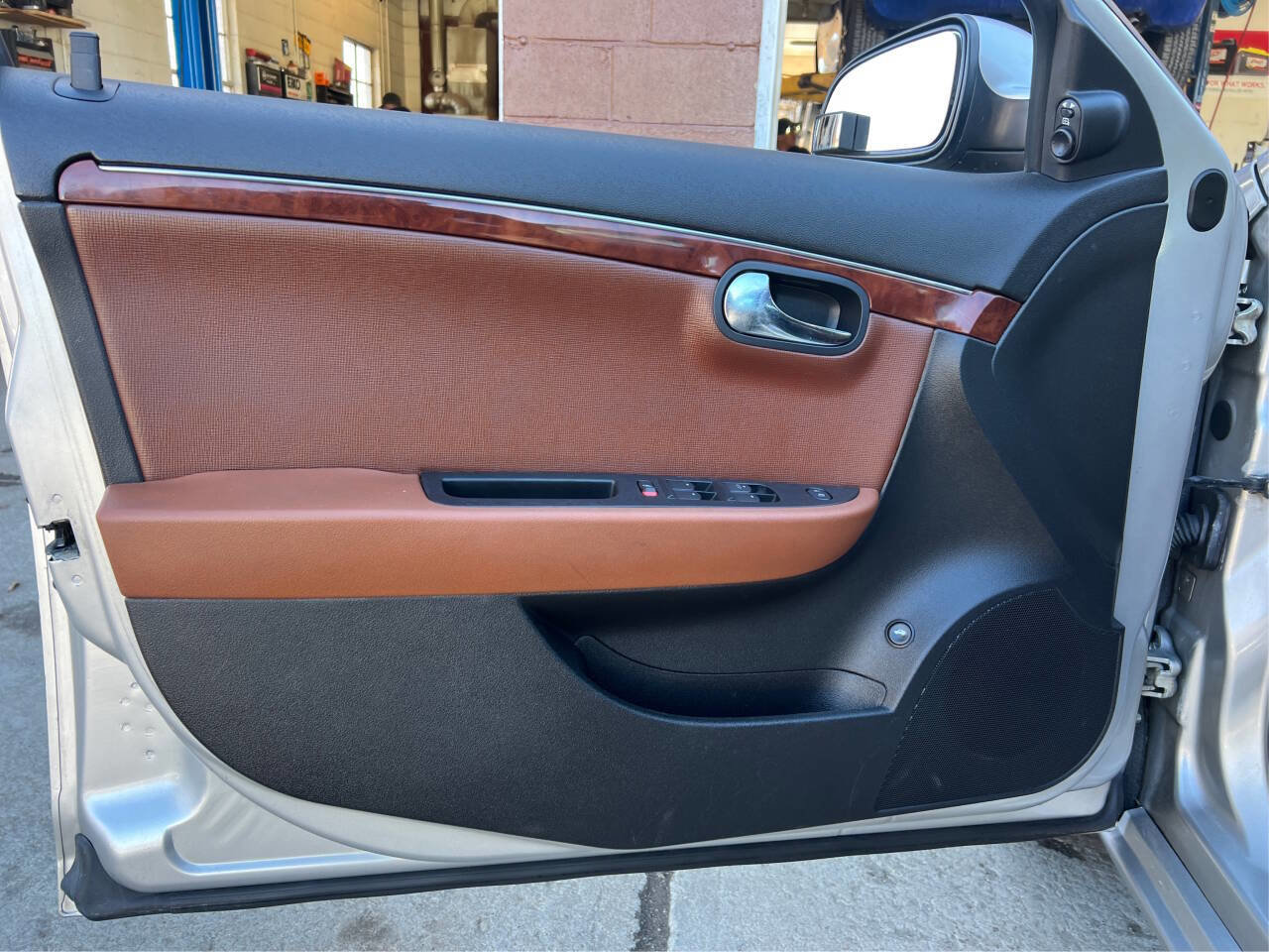 Used 2008 Saturn Aura XR w/ Premium Trim Package image 20