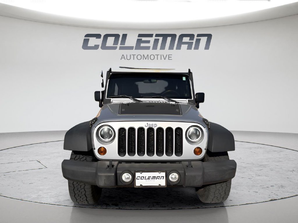 Used 2010 Jeep Wrangler Unlimited Sport AWD/4WD image 8