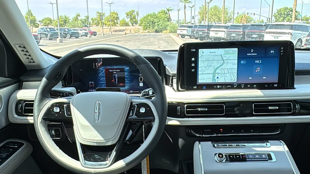 New 2026 Lincoln Aviator Reserve AWD/4WD image 5