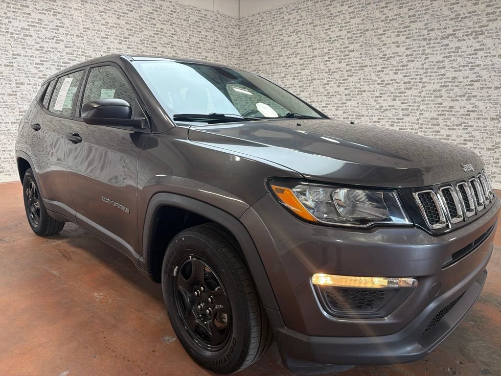Used 2020 Jeep Compass Sport w/ Cold Weather Group FWD image 1
