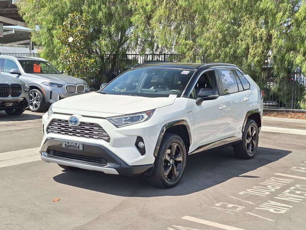 Used 2020 Toyota RAV4 XSE w/ Carpet Mat Package AWD/4WD image 2