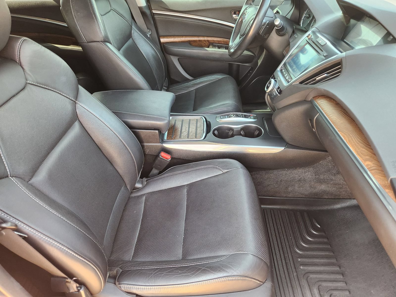 Used 2020 Acura MDX w/ Technology Package FWD image 17