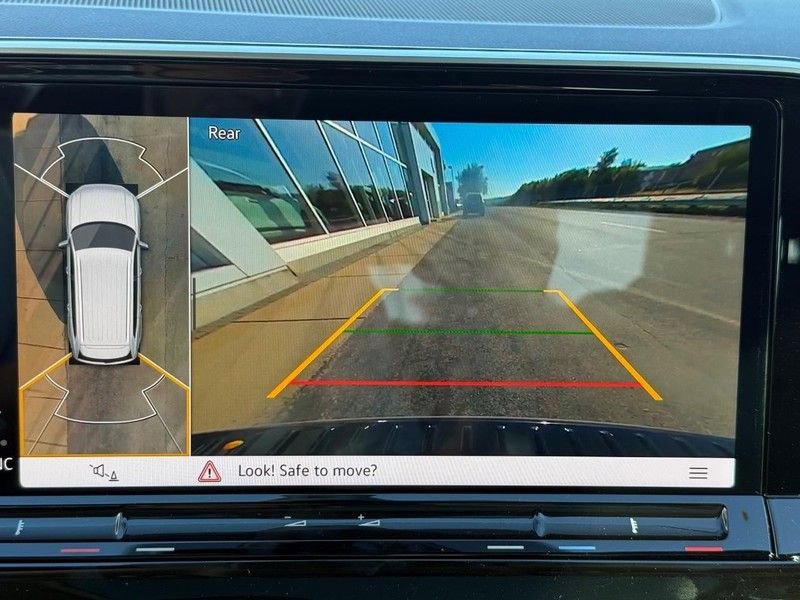 New 2026 Volkswagen Atlas SEL Premium R-Line image 13