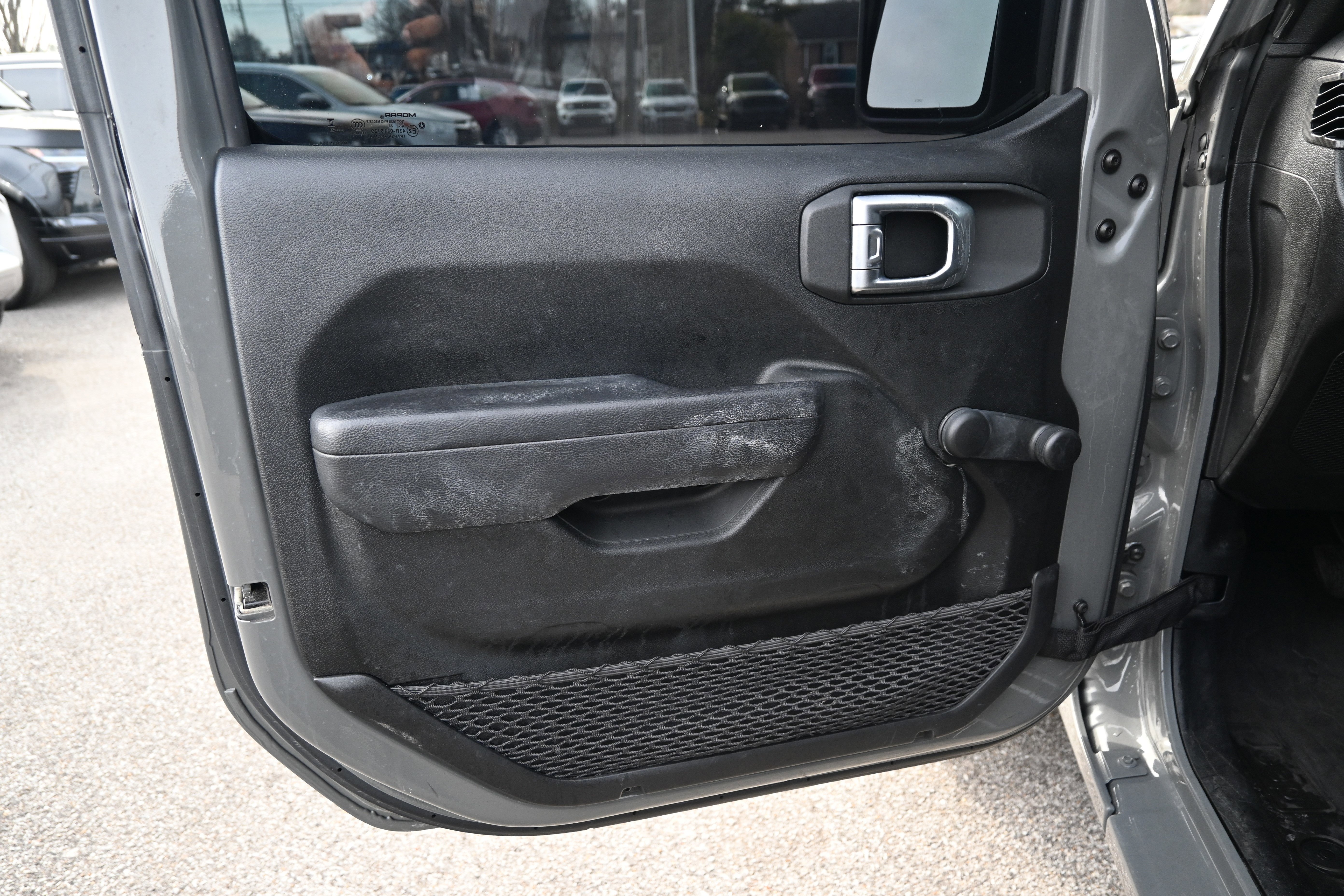 Used 2023 Jeep Gladiator Sport w/ Trailer Tow Package image 28