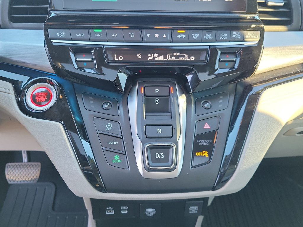 Certified 2026 Honda Odyssey Touring image 40