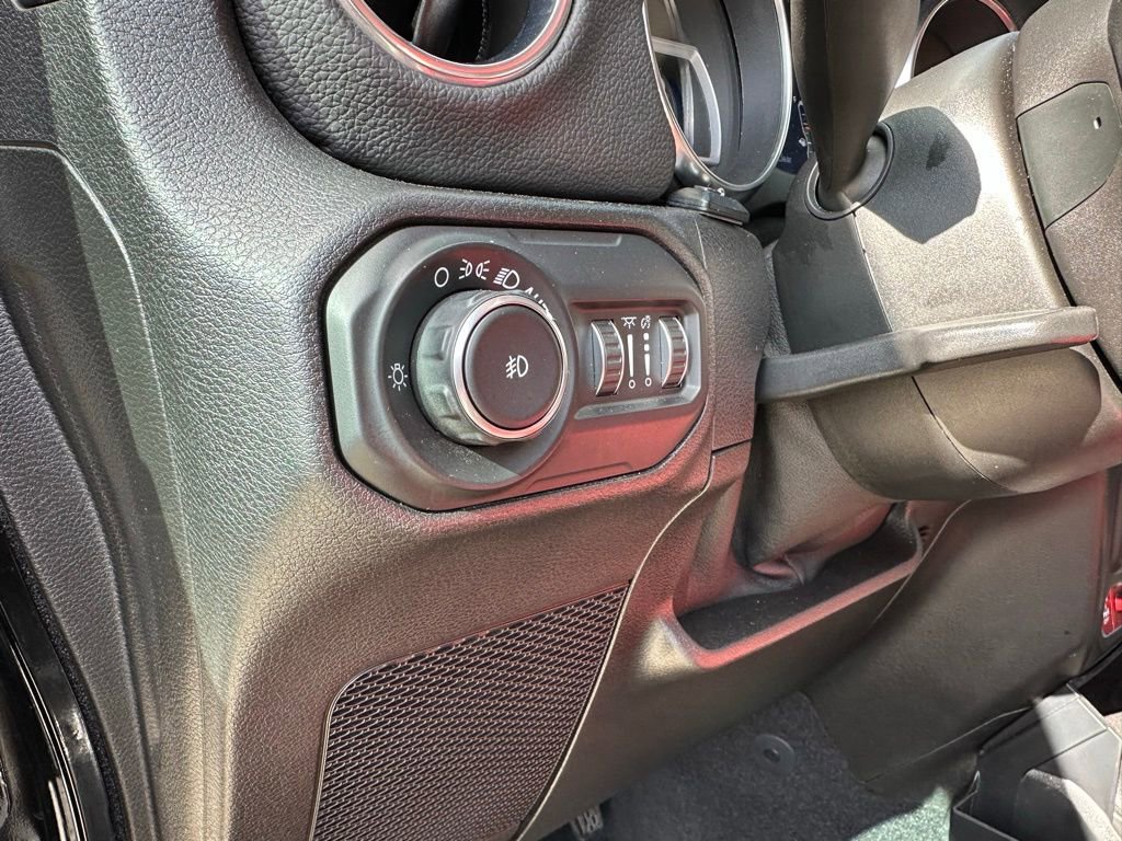 Used 2021 Jeep Wrangler Unlimited Rubicon image 31