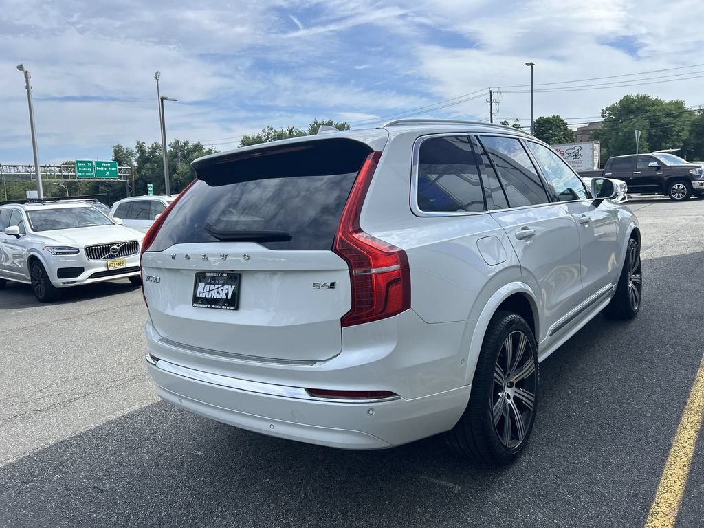 Certified 2023 Volvo XC90 B6 Ultimate w/ Protection Package Premier AWD/4WD image 8