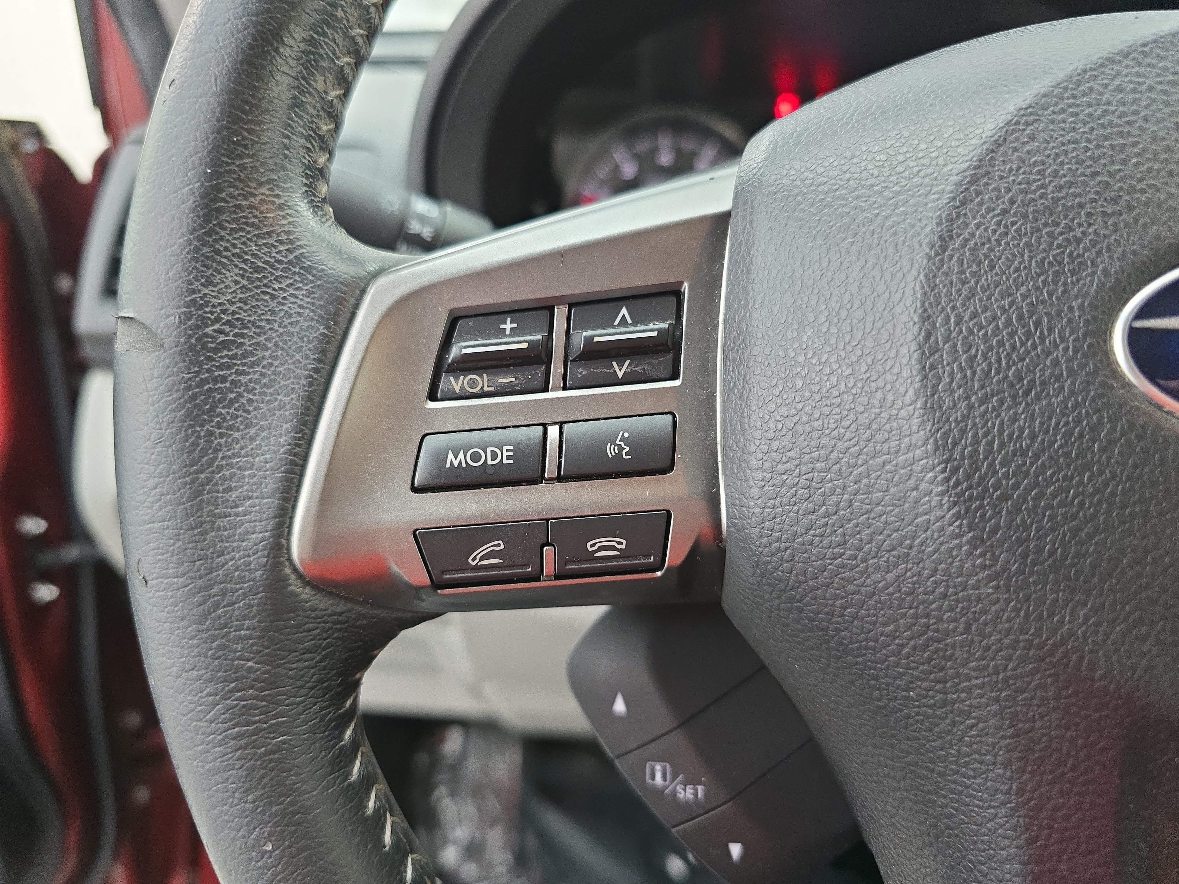 Used 2014 Subaru Forester 2.5i Limited AWD/4WD image 17